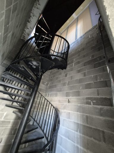 Escalier Hélicoïdale sur-mesure en Acier 