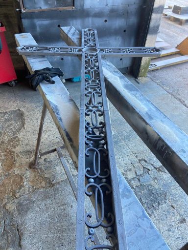 Sablage croix et thermolaquage